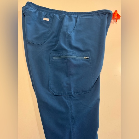 Figs Yola Wide Leg Scrub Pants Womens Size XXL Deep Reef Color Nurse Dental - Picture 3 of 11